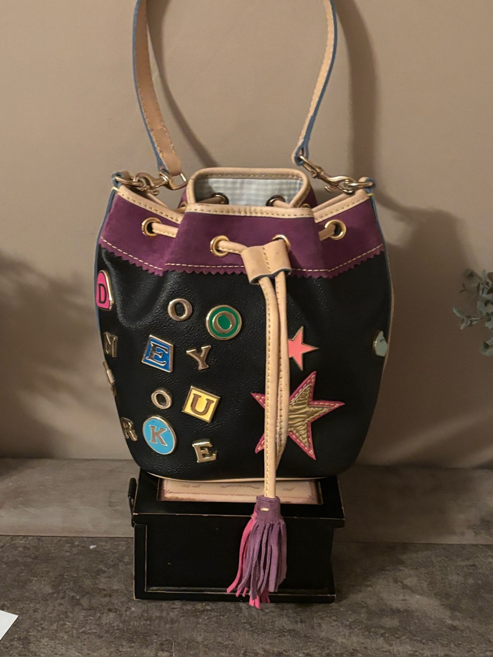 DOONEY & BOURKE LINDSAY LOHAN  COLLABORATION  BUCKET BAG 2004 LIMITED EDITION